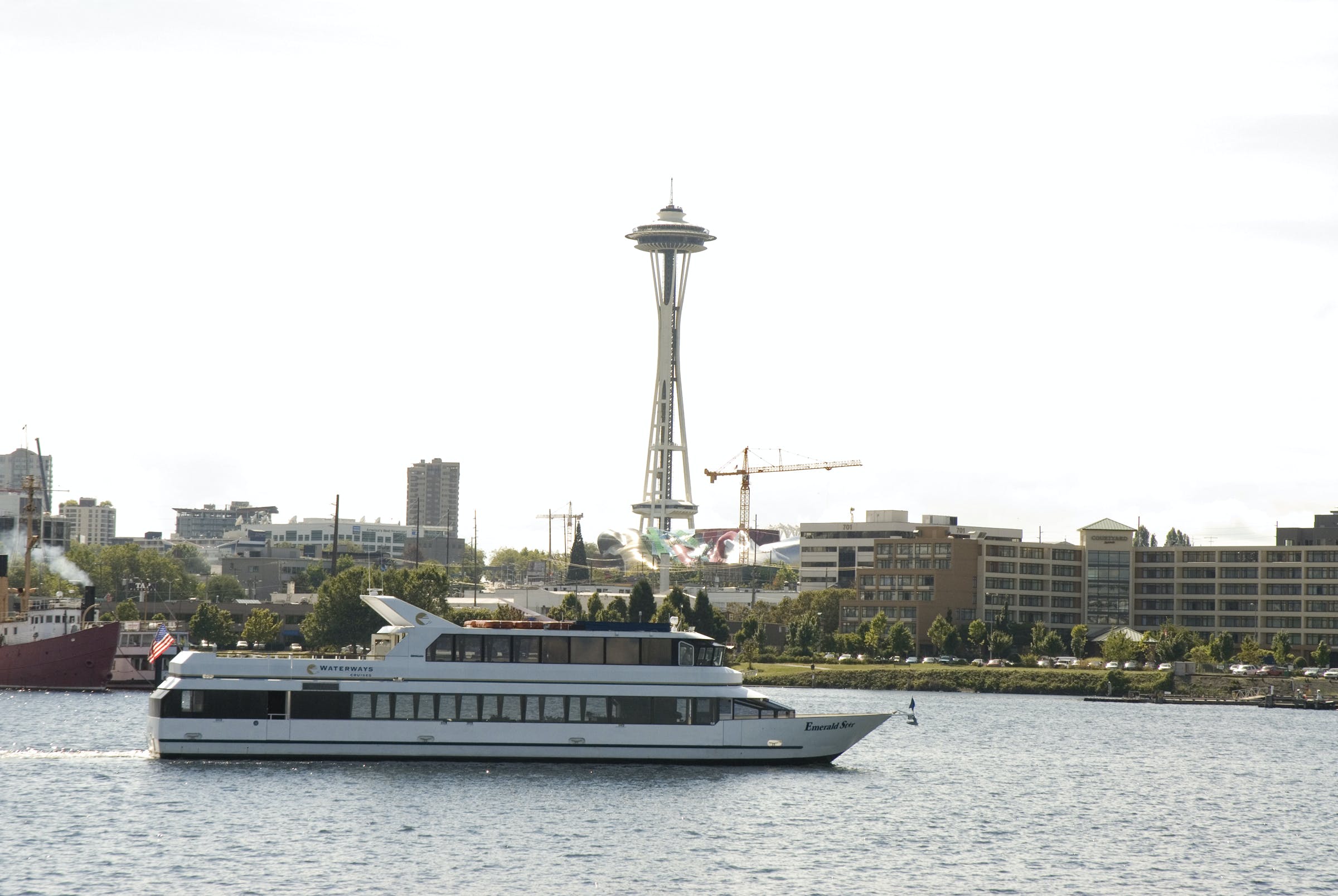 Emerald-Star-Space-Needle