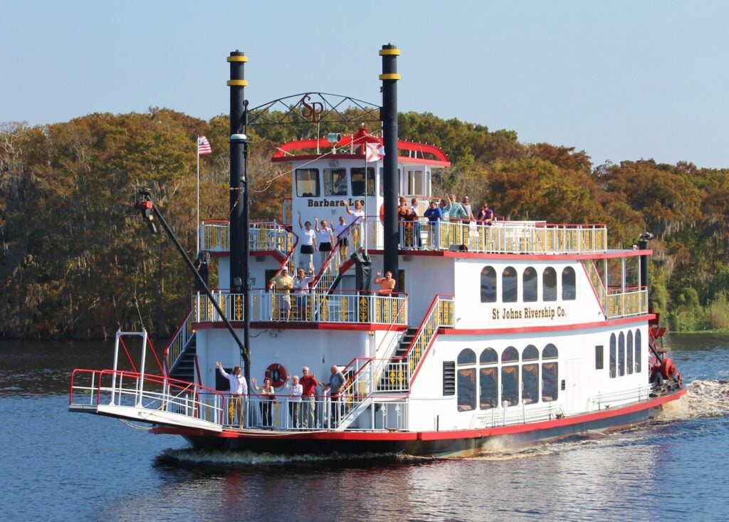 riverboat cruise paddle boat